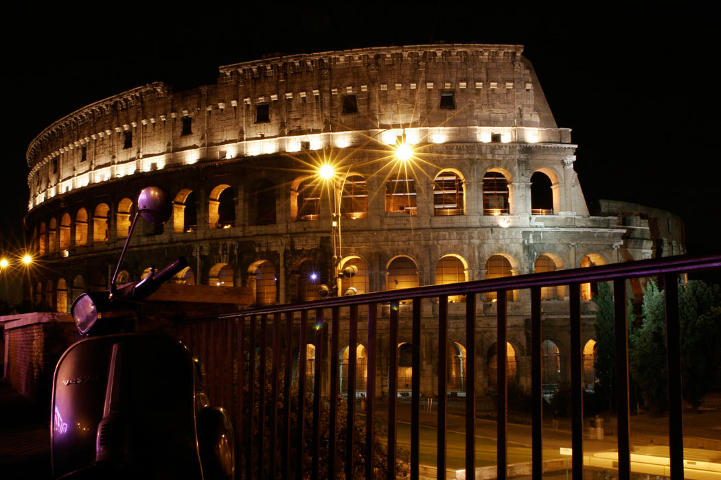 Vespa by night